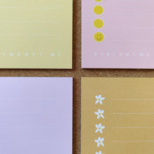 Afbeelding in Gallery-weergave laden, VIER VROLIJKE TO-DO BLOKJES 🌸☀️