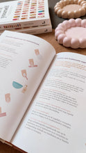 Afbeelding in Gallery-weergave laden, BOEK: Nail it yourself! 💅🏼✨